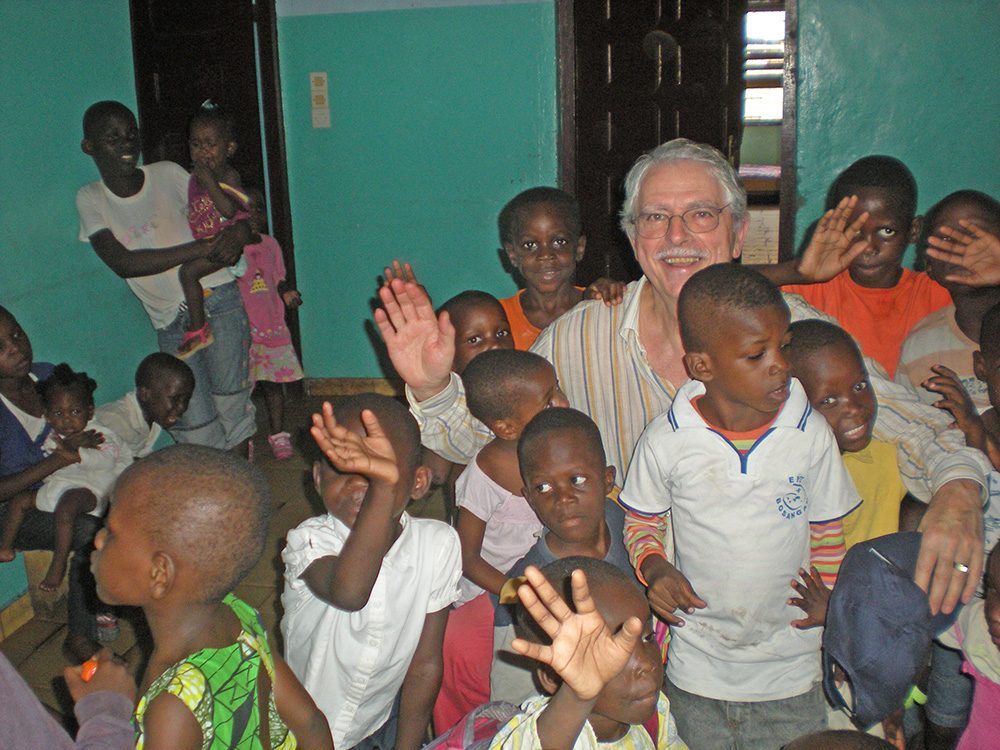image of meditation hall (for a buddhist monasteries & temple)